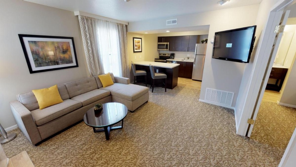 Chase Suites Hotel In Newark Image 16