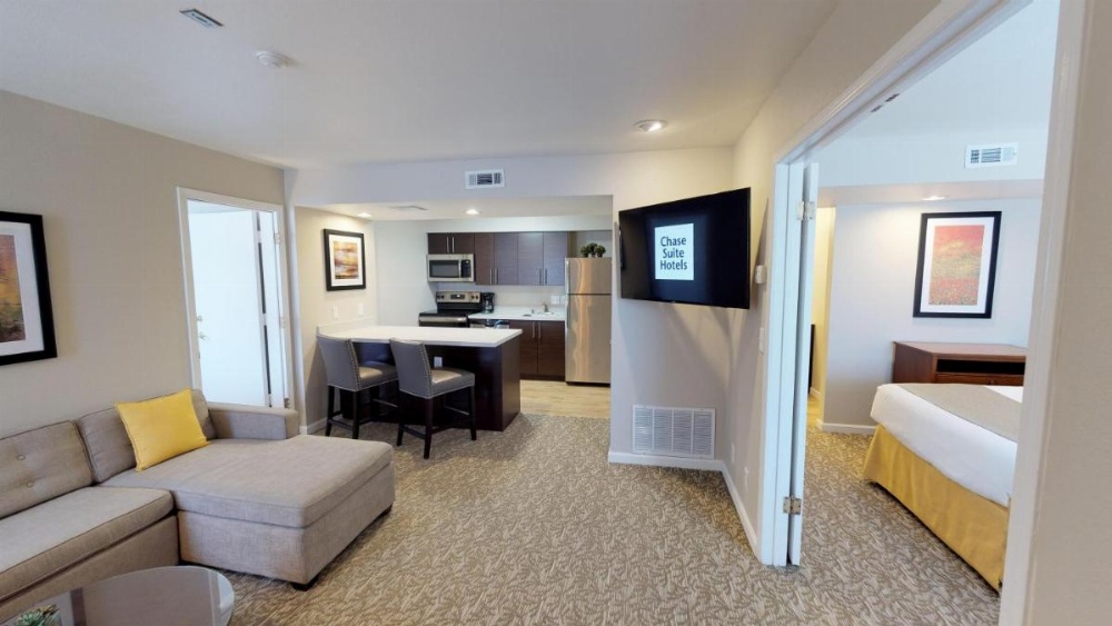 Chase Suites Hotel In Newark Image 32